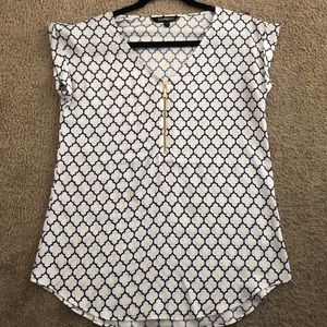 Express White and Blue Short Sleeved Blouse